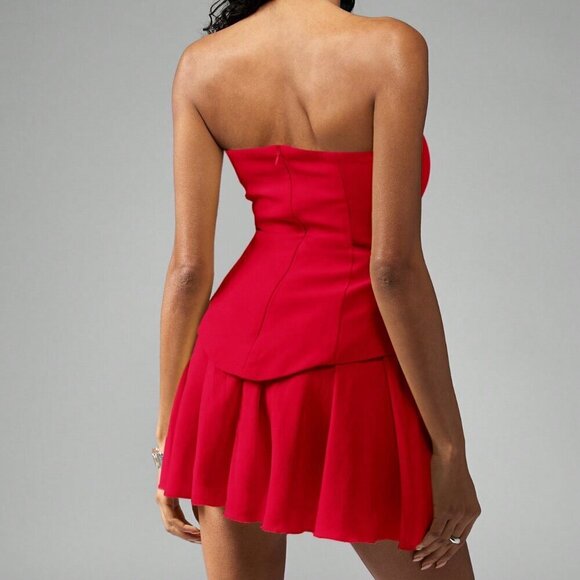 red StraplessTailored Fitted Bodice Pleated chiffon Skirt Mini cocktail dress - Picture 2 of 6